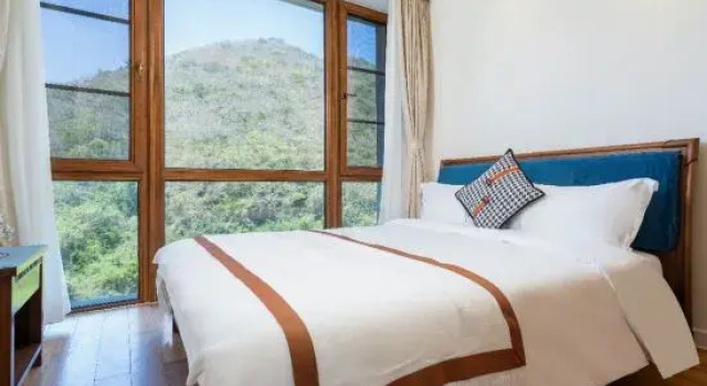 Люкс с 3 комнатами с балконом и с видом на море Murray Island Sea View B&B