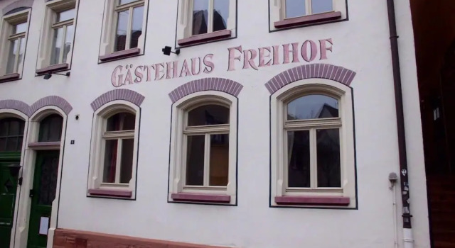 Hotel Freihof, Reserva ahora Hotel  