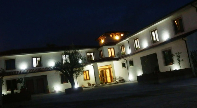 Tenuta Terre Di Bosco, Book Hotel Hoteller i Bosco med parkering, Parkering