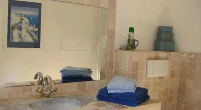 Номер Comfort L'Amandari - Provence holidays - Chambres d'hôtes avec jardin, piscine, jacuzzi, climatisation