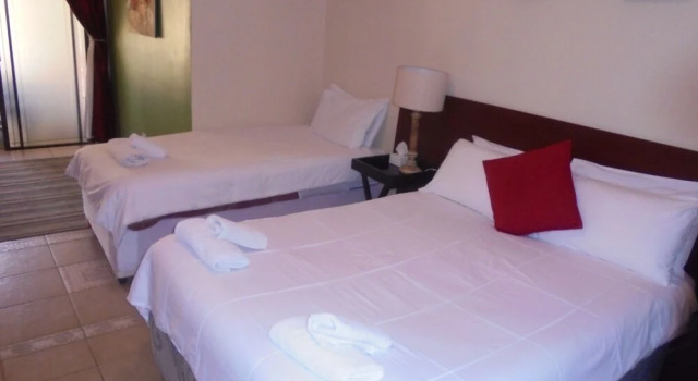 120 At Klerck Guest House