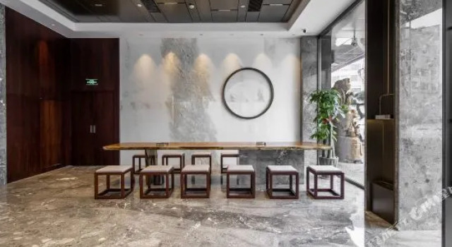 Hongye Youyi Hotel, Book Hotel Hoteller i Yongkang med parkering, Parkering