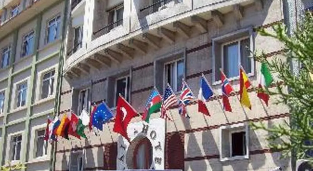 Hali Hotel