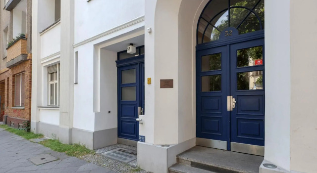 4 Personen Altbau nahe Kurfürstendamm