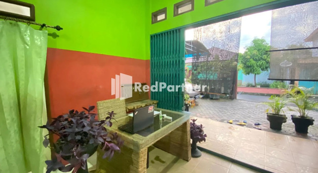 Kost Faza RedPartner, Rezerwuj Hotel Lubuklinggau Sumatra