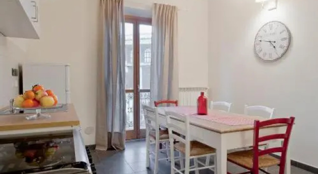 To 91 Home, Varaa Hotelli Torino Piemonte