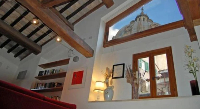 Sant Andrea in Rome With 2 Bedrooms and 1 Bathrooms, Забронировать Отель Навона Рим, рядом с Уста истины