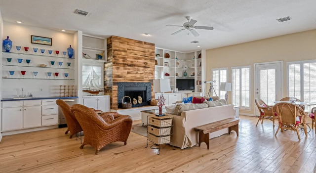 Vitamin Sea in Pirates Beach, 50 Steps to the Beach, Wraparound Deck, 4 BD, 4BT