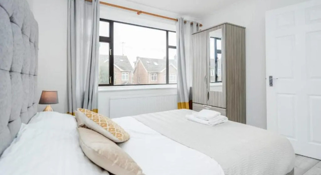 3br-sleeps5-parking-garden-accesstolondon, Забронировать Дом для отпуска Брентвуд Эссекс