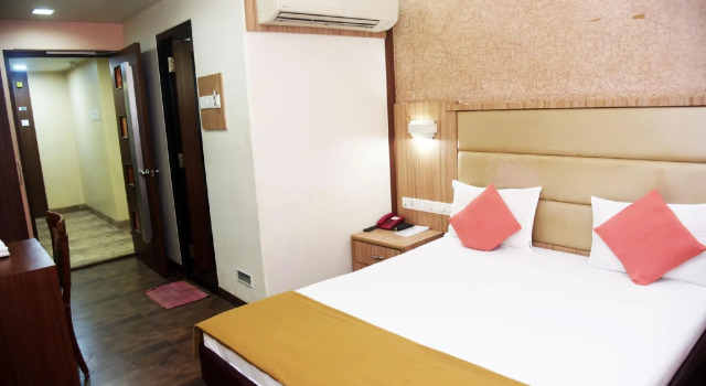 Номер Deluxe Hotel Indiana Inn