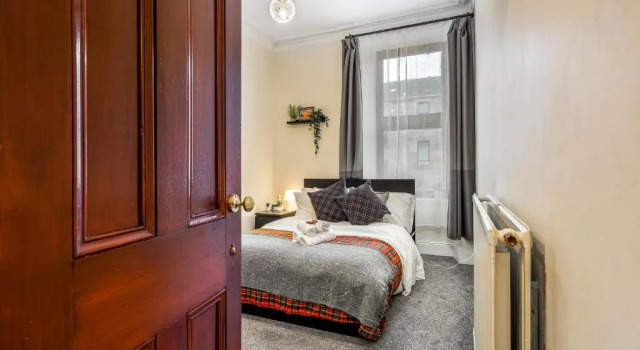 Caledonia Suite, Netflix, Free Parking, Забронировать Отель Глазго Стратклайд, рядом с Научный центр