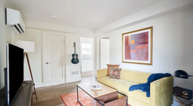 Sonder State House
