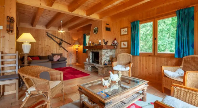 Chalet Clairvaux, Забронировать Шале Виллы Овернь-Рона-Альпы, Вилла