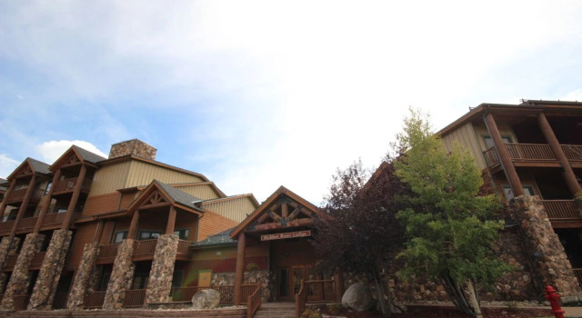 Hidden River Lodge #5998 by Summit County Mountain Retreats, Book Hotel Hoteller i Keystone med parkering, Parkering