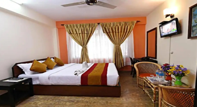 Двухместный номер Standard MeroStay 175 Hotel Sure