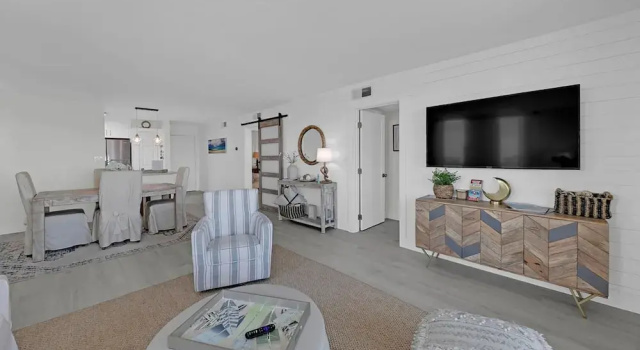 Dolphin Point #401c, Varaa Huoneisto Hotellit Emerald Coast uima-altaalla, Uima-allas