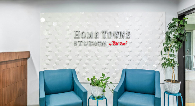 HomeTowne Studios by Red Roof Florence, KY-Cincinnati Airport, Забронировать Отель Отели Флоренс с бассейном, Бассейн