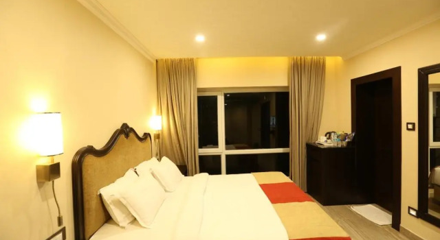 Suite Hotel Atithi