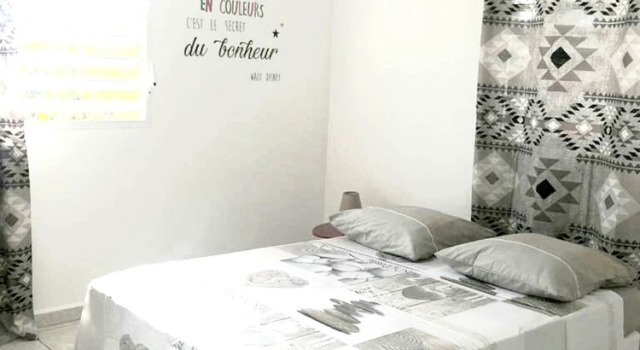 House With 2 Bedrooms in Sainte-anne, With Enclosed Garden and Wifi, Prenota Hotel Hotel a Grande-Terre con piscina, Piscina