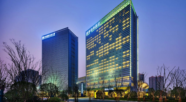 Двухместный люкс Business Primus Hotel Nanchang International Expo City