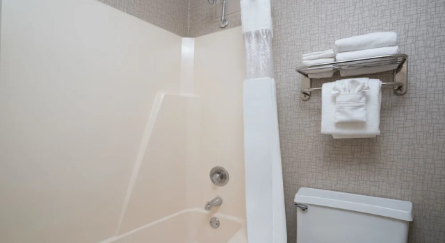 Номер Executive Days Hotel by Wyndham University Ave SE