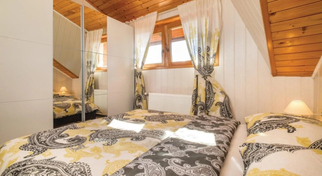 Awesome Apartment in Velika Gorica With 2 Bedrooms and Wifi, Rezerwuj Apartament Velika Gorica Zagrzeb
