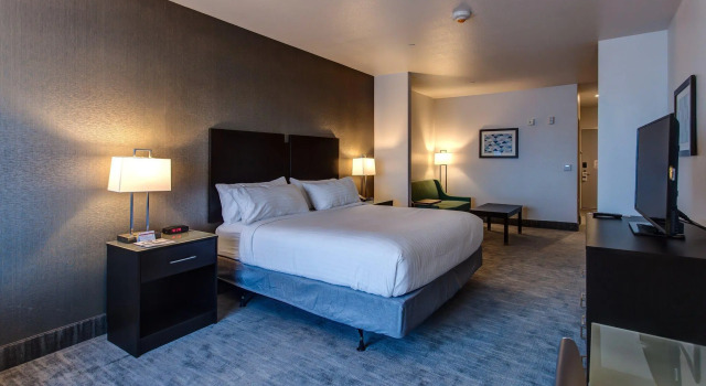Двухместный люкс Holiday Inn Express & Suites Gatesville - N. Ft Hood by IHG