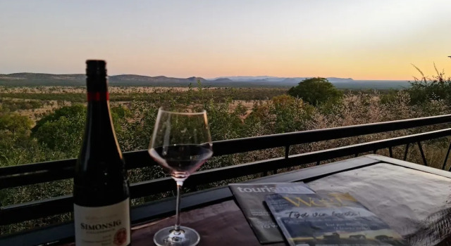 Mountain Peak Game Lodge Namibia, Rezervovat Hotel Hotely v Damaraland se snídaní, Snídaně