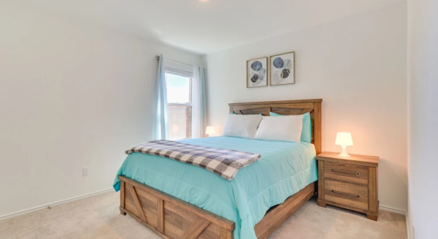 Hutto Getaway w/ Yard, 9 Mi to Lake Pflugerville!, Buchen Sie Ferienhaus Hutto Greater Austin