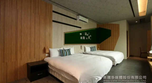 Четырёхместный номер Standard Ruo Shui Hotspring Hotel