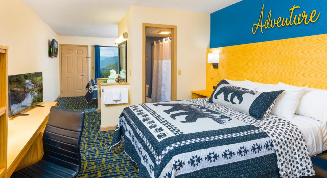 Creekstone Inn, Забронировать Отель Пиджен-Фордж Great Smoky Mountains National Park, рядом с TopJump Trampoline Park &amp; Extreme Arena