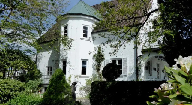 Am Eichholz Galerie & Art Hotel