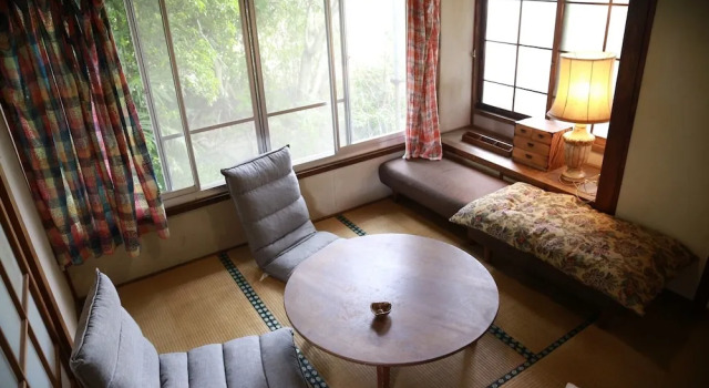 Коттедж Rokkakudo Sawada House