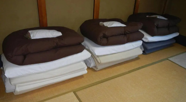 Трёхместный номер Standard Guest Inn Chita