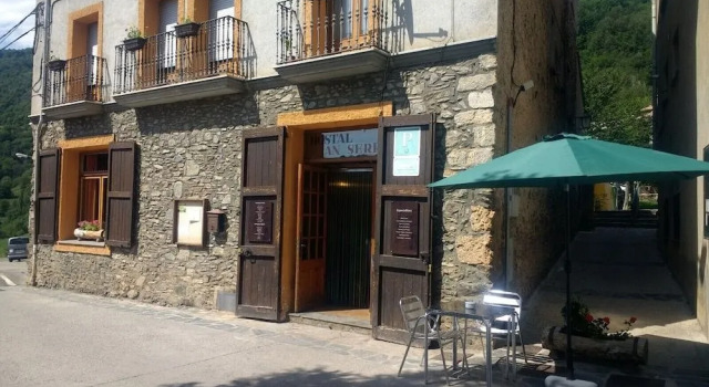 Hostal Can Serra, Buchen Sie Hotel Pardines Ripolles
