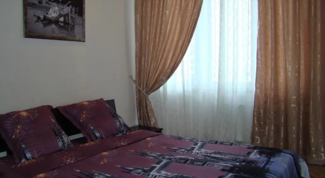 Pleasure Apartment near center of Odessa, Забронировать Апартаменты/квартира Отели Одессы с бассейном, рядом с Одесский железнодорожный вокзал, Бассейн