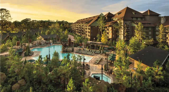 Copper Creek Villas & Cabins at Disney's Wilderness Lodge
