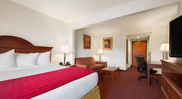 Wingate Vienna / Parkersburg, Buchen Sie Hotel Parkersburg West Virginia