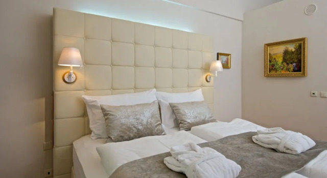 Двухместный номер Deluxe Цокольный этаж с видом на парк Zámek Ratměřice - Hotel & Resort