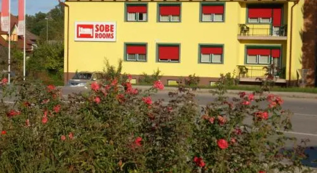 Bed and Breakfast Pri Belokranjcu, Prenota Hotel Metlika Dolenjska