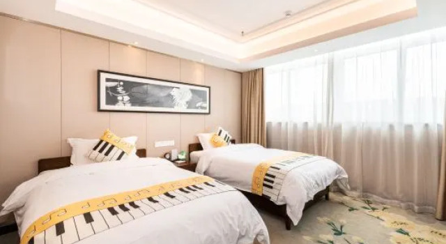 Люкс Joy 87. 8 Music Hotel