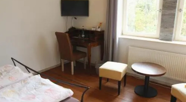 Im Bahnhof - Gästezimmer, Reserva ahora Hotel Hoteles en Baden-Wurtemberg con aparcamiento, Aparcamiento
