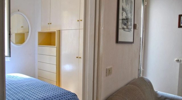 Puppy Home Two-room Apartment 100 Meters From the Beach, Rezervovat Apartmán Hotely v Lazio s parkováním, Parkování