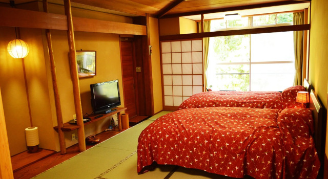 Номер Standard с видом на реку Tatsuta Ryokan