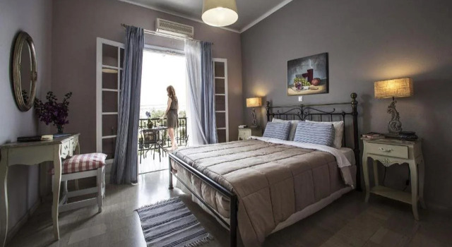 Vassilis Guest House, Buchen Sie Pension Hotels in Epirus mit Pool, Schwimmbad