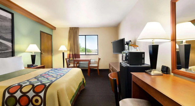 Двухместный номер Standard Super 8 by Wyndham Columbus
