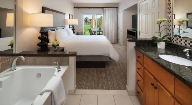 Двухместная вилла с балконом Marriotts Shadow Ridge I - The Villages