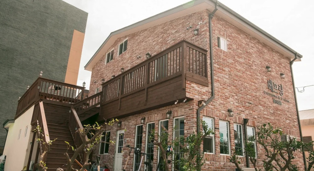 Sungsan Befrang Guesthouse - Hostel