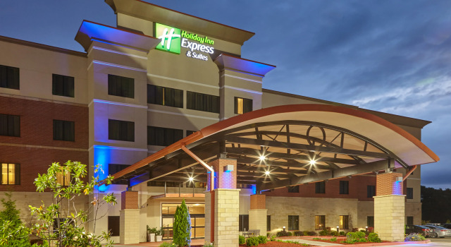 Holiday Inn Express Hotel & Suites Columbia Univ Area-Hwy 63 by IHG, Buchen Sie Hotel SPA-Hotels in Columbia, SPA