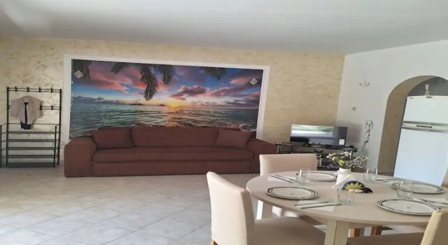 Charming Kalecik Apartment With Shared Pool and Free Parking, Book Apartment Hotels in Bogaz with Parking, Parking